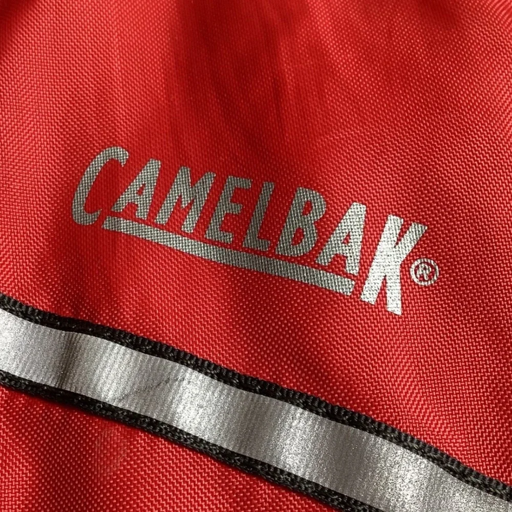 CamelBak Skeeter Hydration Pack New Bladder Red Black Hiking Cycling Backpack